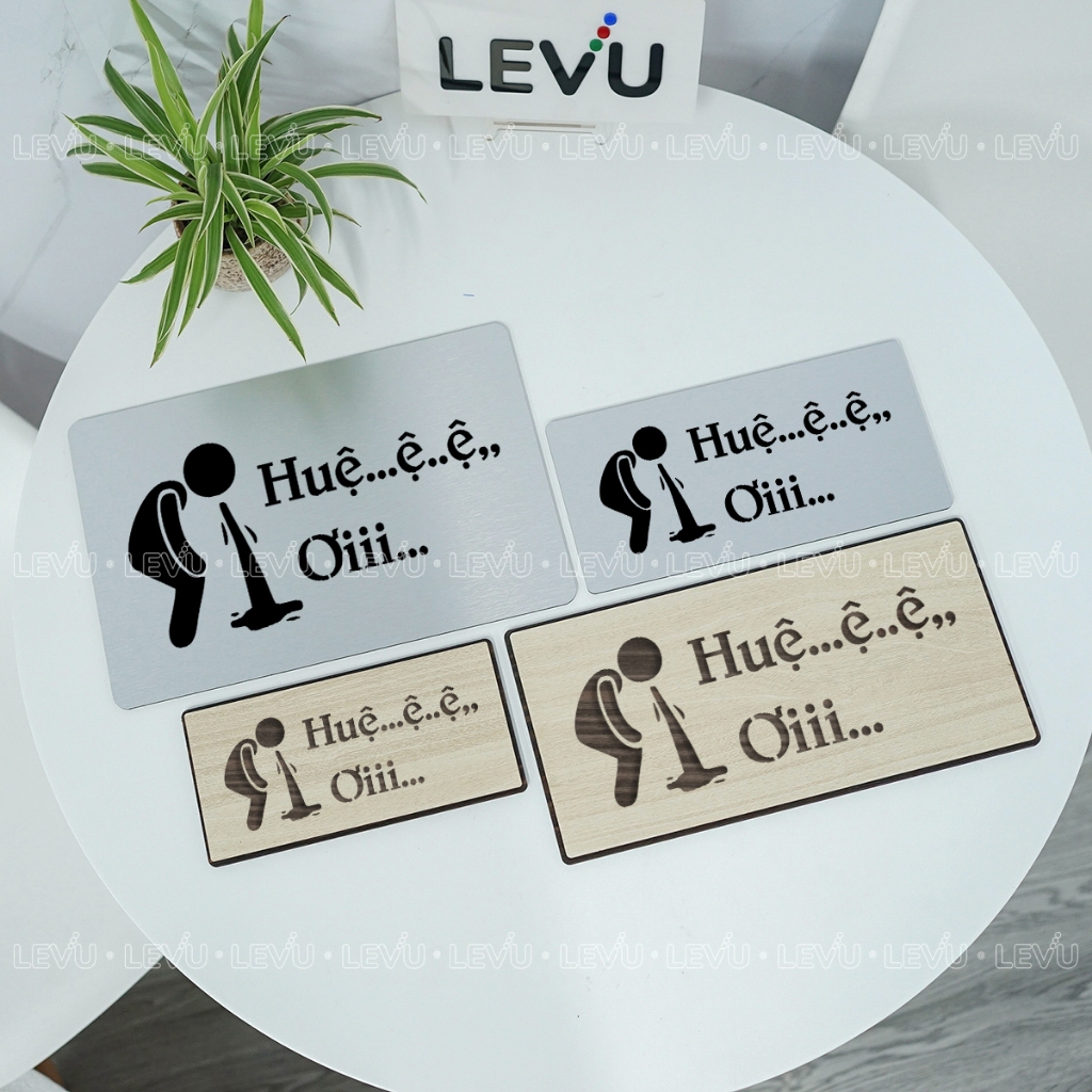 Biển chỉ dẫn bồn ói vui nhộn trang trí nhà hàng quán ăn LEVU BG89
