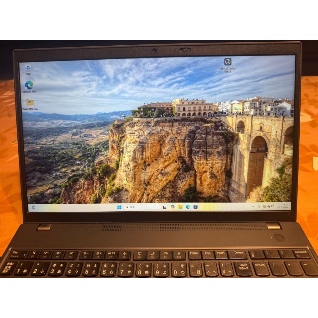 Lenovo ThinkPad L15 Gen 4 Zin Keng Chip Gen 13– Viền mỏng hiện đại – Hợp Thời Trang – mạnh mẽ- có ph