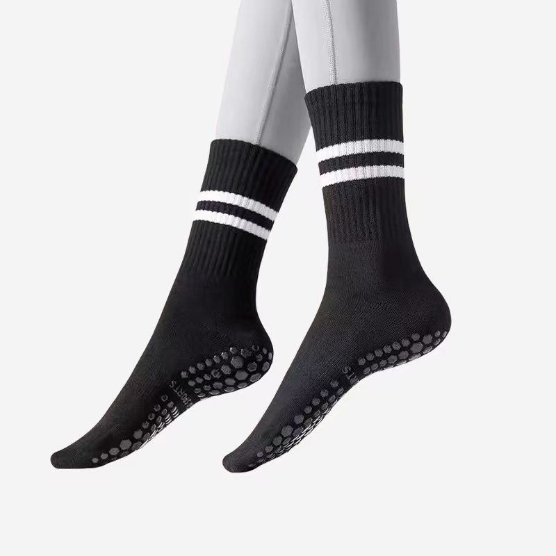 Tất Yoga & Pilates chống trượt cổ trung - Coolmate Active For Women