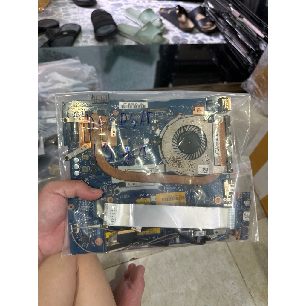 mainboard Dell Inspiron P51F i3 gen 4 rã máy zin