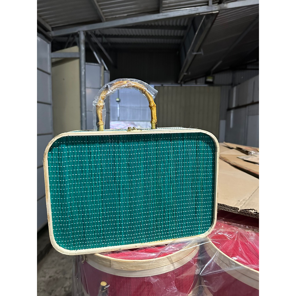 Giỏ 32x22x12 xanh ngọc