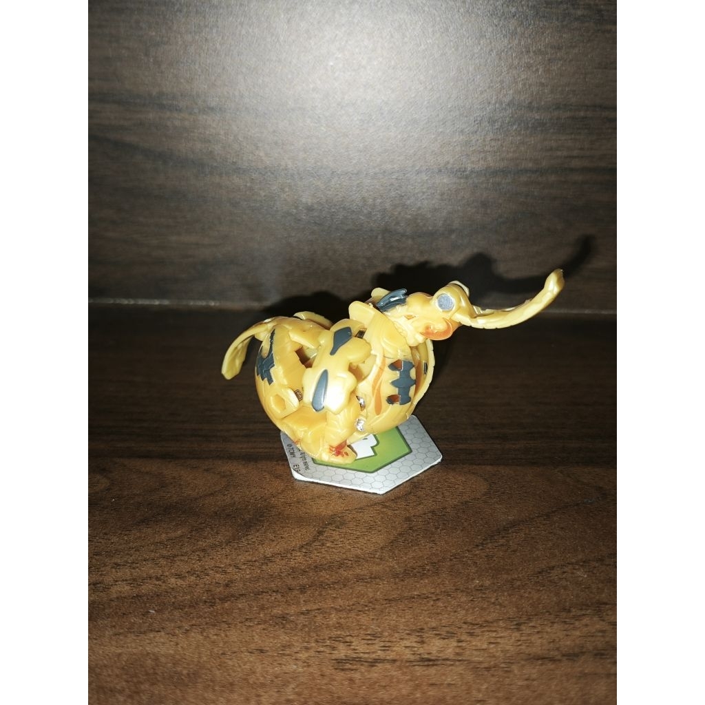 Bakugan gen 2 chính hãng Aurelus Maxodon