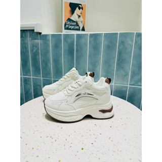 Giày Thể Thao Độn Đế Nữ Màu Kem 8cm, Giày Thể Thao Nữ Tăng Chiều Cao Da Mềm Êm Chân , M81