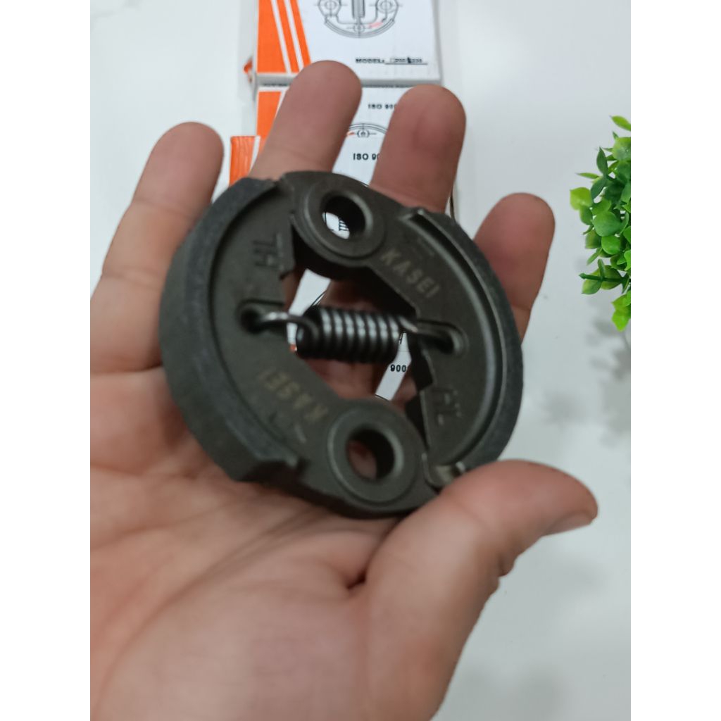 Bố Côn KASEI ,Bố Ly Hợp KASEI Dùng Cho Động Cơ Máy Cắt Cỏ 2 Thì 330/ 430 Và Động Cơ 4 Thì HONDA GX35