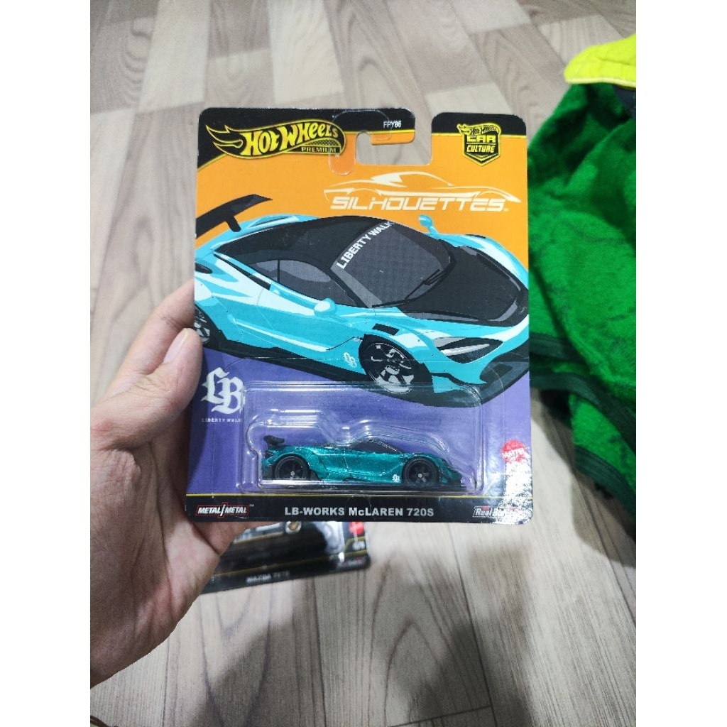 Xe hot wheels premium LB-Works mclaren 720s