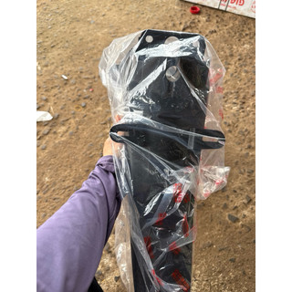 đuôi dè sau taurus zin