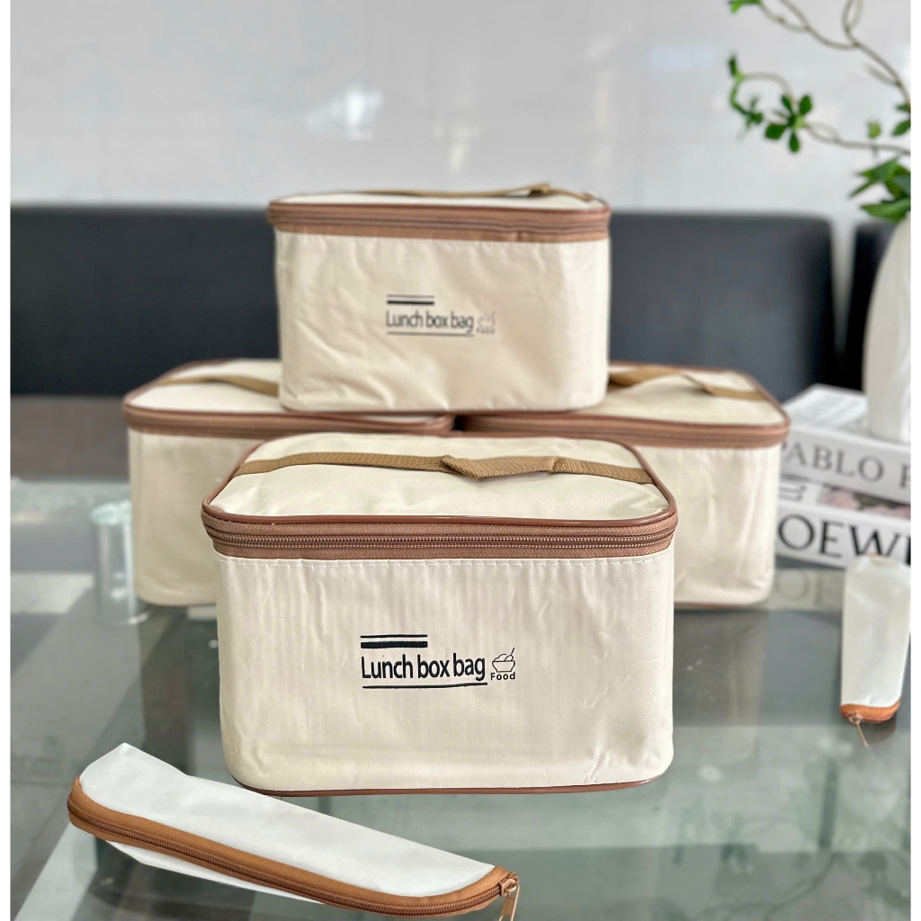 HỘP CƠM 4 TẦNG GIỮ NHIỆT VUÔNG LUNCH BOX