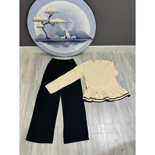  Bộ Thu Đông  Ủ Kem  Duyên Dáng Áo Chấm Bi Tay Dài Bánh Bèo Quần Ống Suông Chất Thun Gân-M47 