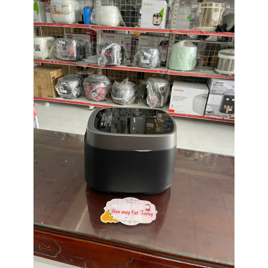 Nồi cơm cao tần Panasonic 1.5 lít SR-HN151KRA, công suất 1180w, hàng chính hãng - Hàng trưng bày