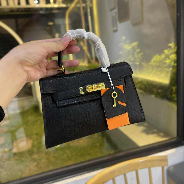 Túi xách nữ HM, Túi đeo chéo HM size 19, 22 – Vừa vặn, Siêu xinh, Phong cách chuẩn Hàn | BigBuy360 - bigbuy360.vn