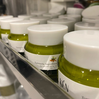   Mẫu mới  Kem nghệ dưỡng ẩm làm sáng & mờ thâm sau mụn cho da mặt TURMERIC SUPERFOOD FACE CREAM 