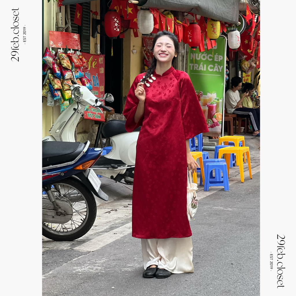 Áo dài lụa gấm Cẩm Chi họa tiết hoa nổi đính cúc sò kèm quần lụa Satin - 29feb.closet - AD005 | BigBuy360 - bigbuy360.vn