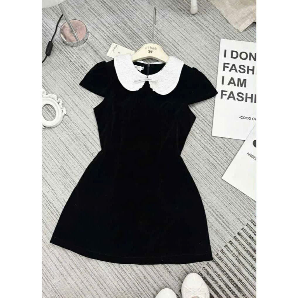 [Hàng 3 Size]: Váy Nhung Cổ Sen Ren Trắng Đính Nơ Đá Nhỏ Tay Cộc Gu Tiểu Thư-Ảnh Thật Lollaye | BigBuy360 - bigbuy360.vn