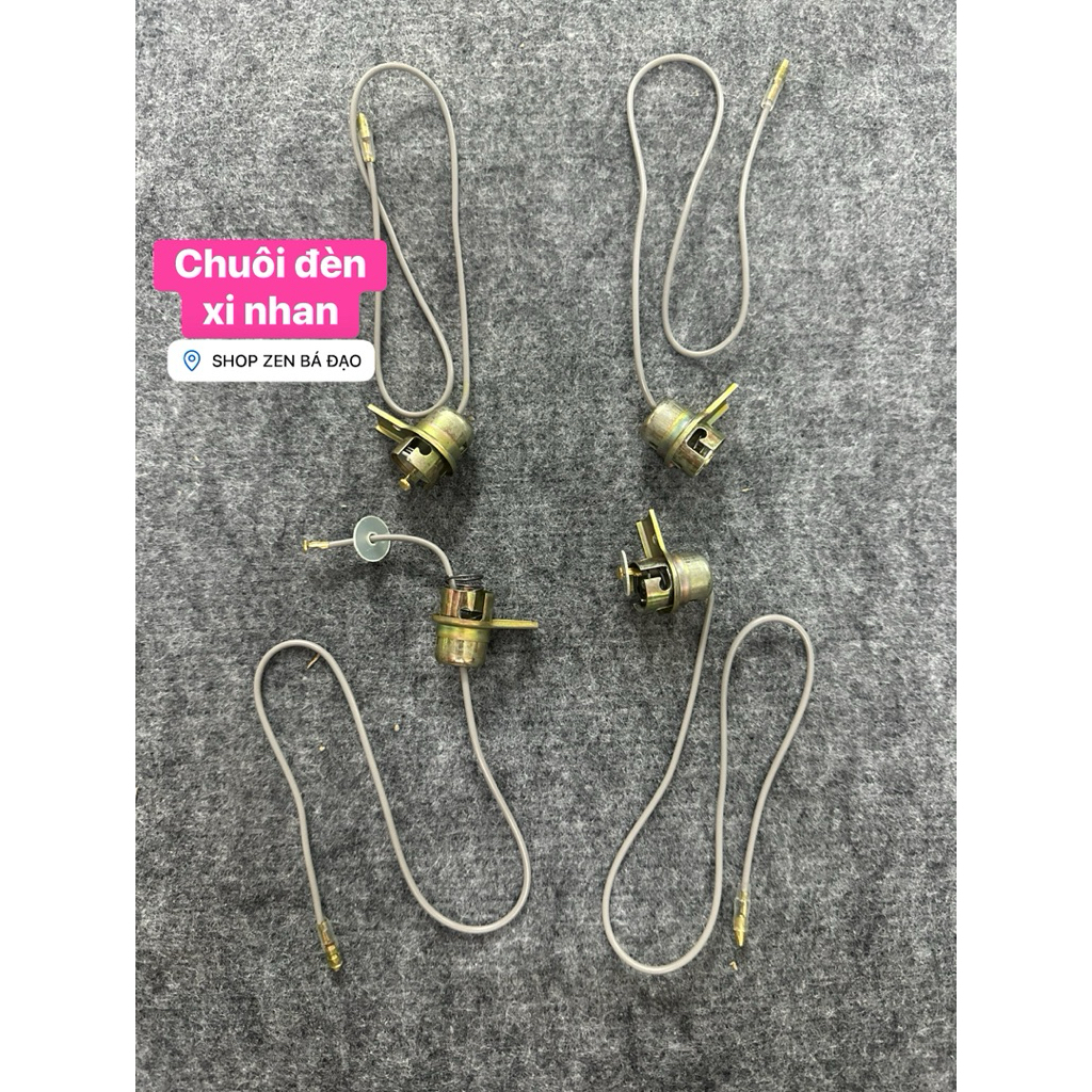 Chuôi đèn xi nhan 67 (1 cái)