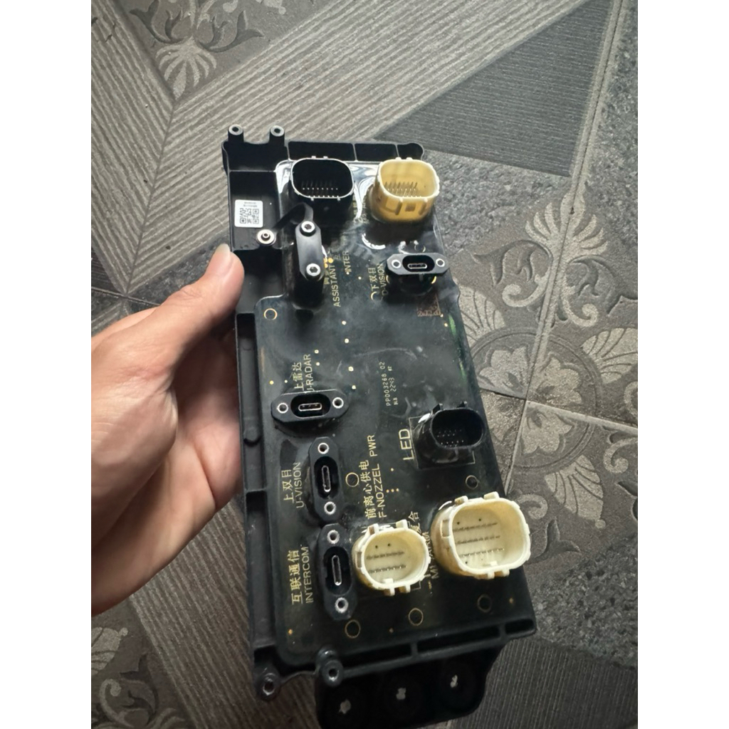 bảng mạch phân phối dji t25 t50 phía trước