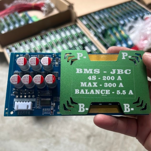 Mạch BMS JBC 4s-200A Max 300A công suất lớn tích hợp cân bằng  chủ động 5,5A (4s cho hệ 3,2v)