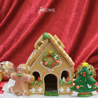 DIY GINGERBREAD HOUSE - Set Tự Trang Trí Nhà Bánh Gừng