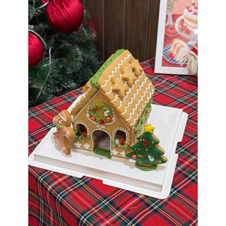 DIY GINGERBREAD HOUSE - Set Tự Trang Trí Nhà Bánh Gừng