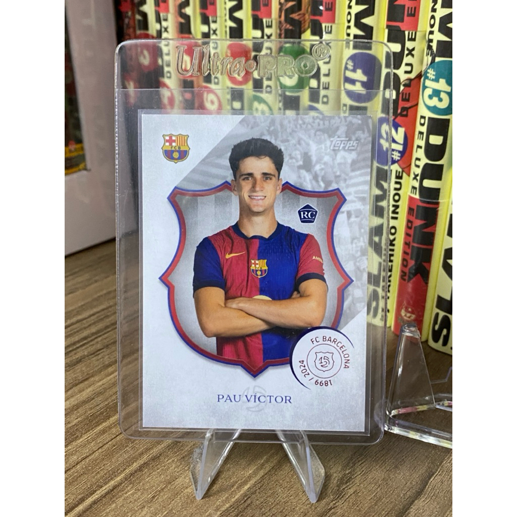 [THẺ CỨNG, HIẾM]Thẻ Cầu Thủ Pau Victor RC Topps Barcelona Kỉ Niệm 125 năm FC Barcelona #18