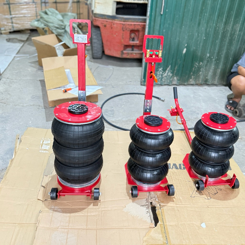 Top 10 Dụng Cụ Kích Ô Tô Con Heo Cần Thiết Cho Mọi Gia Đình Năm 2026