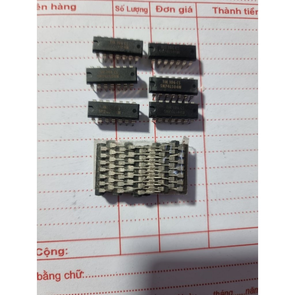 IC số 74LS 04 giá 5c