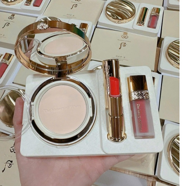 Sét Whoo Phấn trang điểm dạng nén Whoo vàng Hoàng Cung