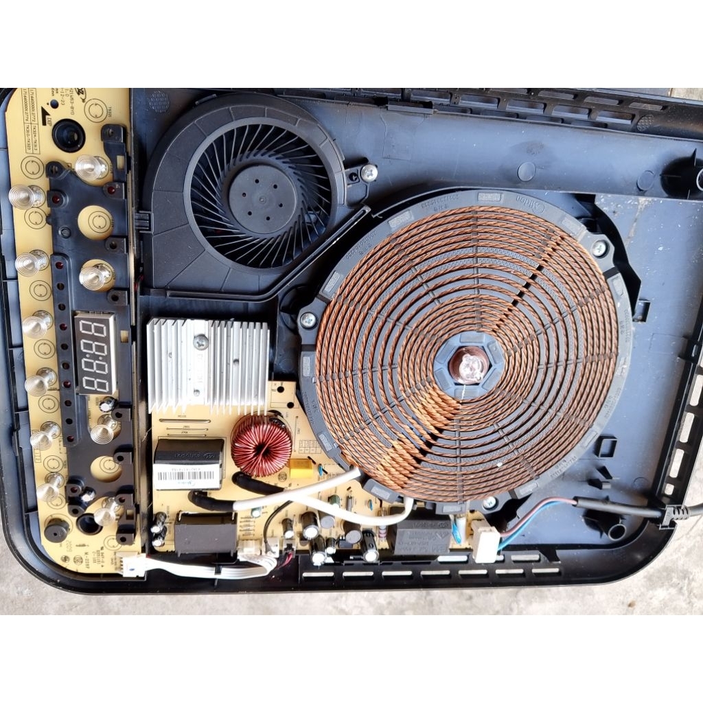 Bo mạch bếp từ Media Mi_T2121db tháo máy