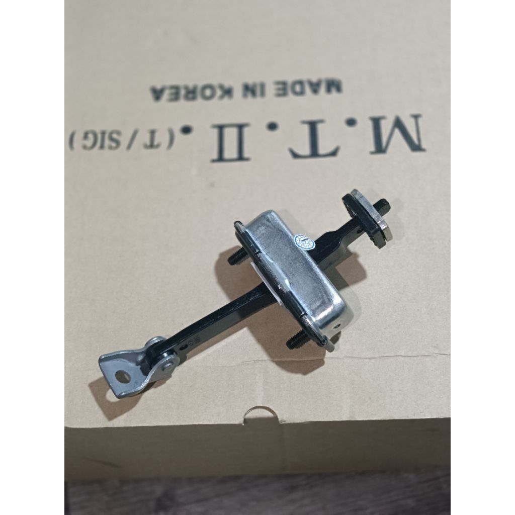 Giới hạn cửa Hyundai EX8.