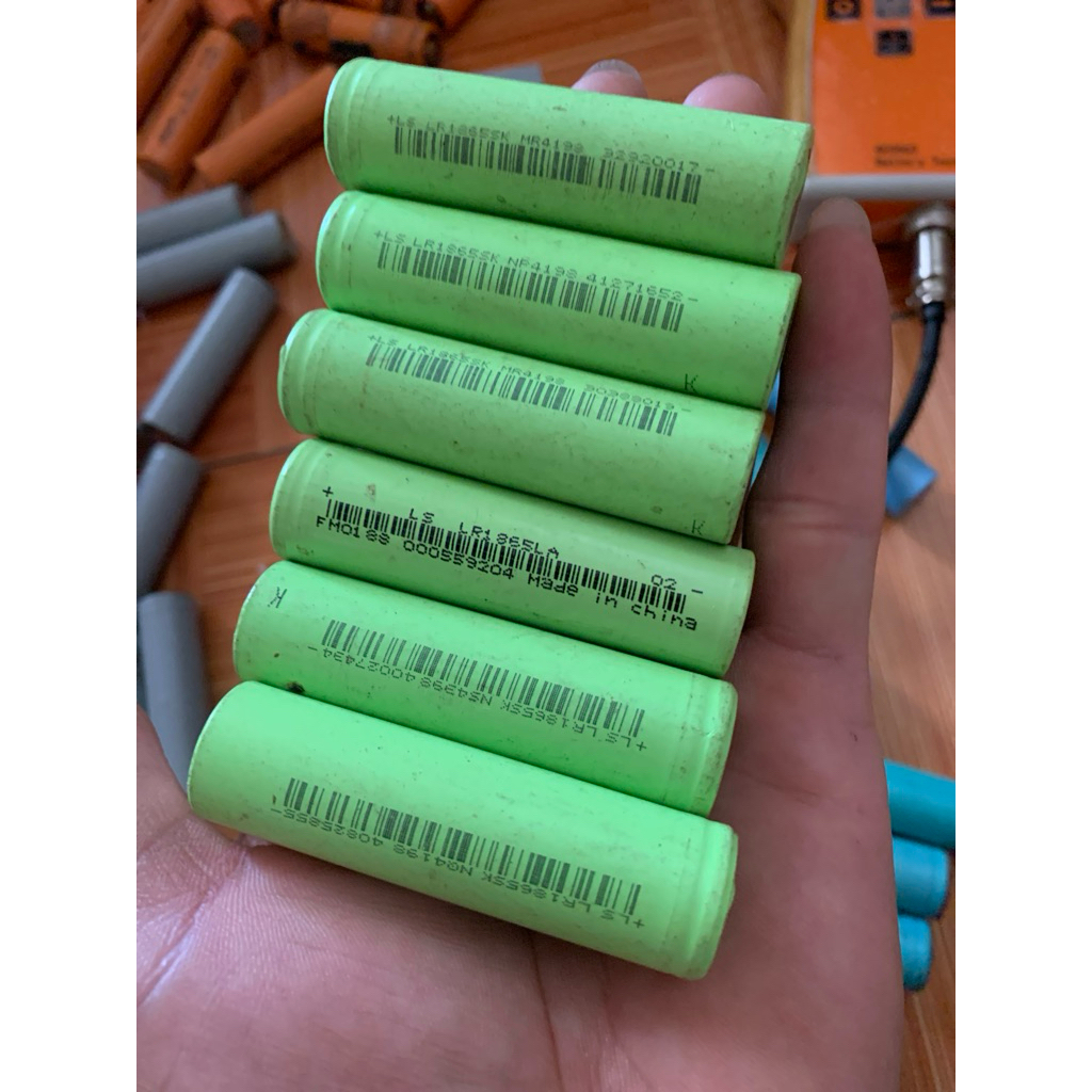 lisen xanh 18650 xả cao bóc khối