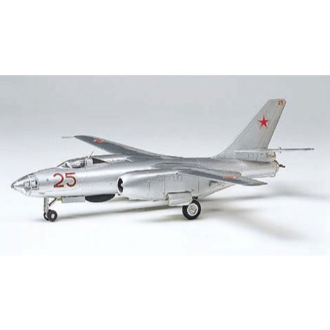 [TAMIYA] 61601 Mô hình máy bay quân sự 1/100 SCALE ILYUSHIN IL-28 BEAGLE