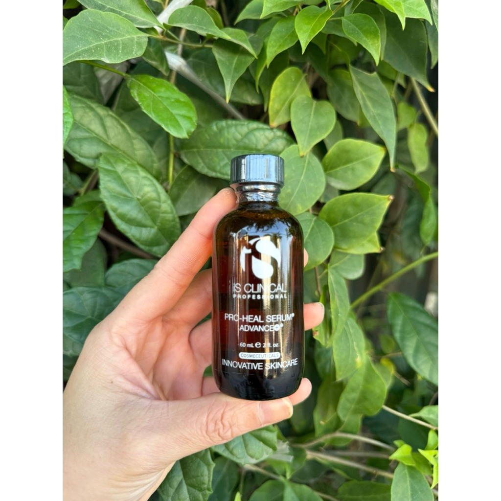 [15. 30ml]𝐒𝐞𝐫𝐮𝐦 sáng da IS CLINICAL PROHEAL