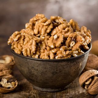 Óc Chó Nhân Vàng & Nhân Đỏ – Nấu Sữa, Làm Bánh, Trộn Salad, Ăn Vặt, Walnut, The Nuts Valley