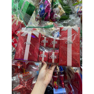 Set hộp quà trang trí chân cây thông noel