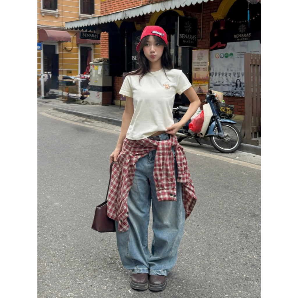 Áo Thun Baby Tee 𝑩𝒚𝒄𝒂𝒎𝒄𝒂𝒎 Basic BLACK/WHITE/GREY HOT TREND AMD015 | BigBuy360 - bigbuy360.vn