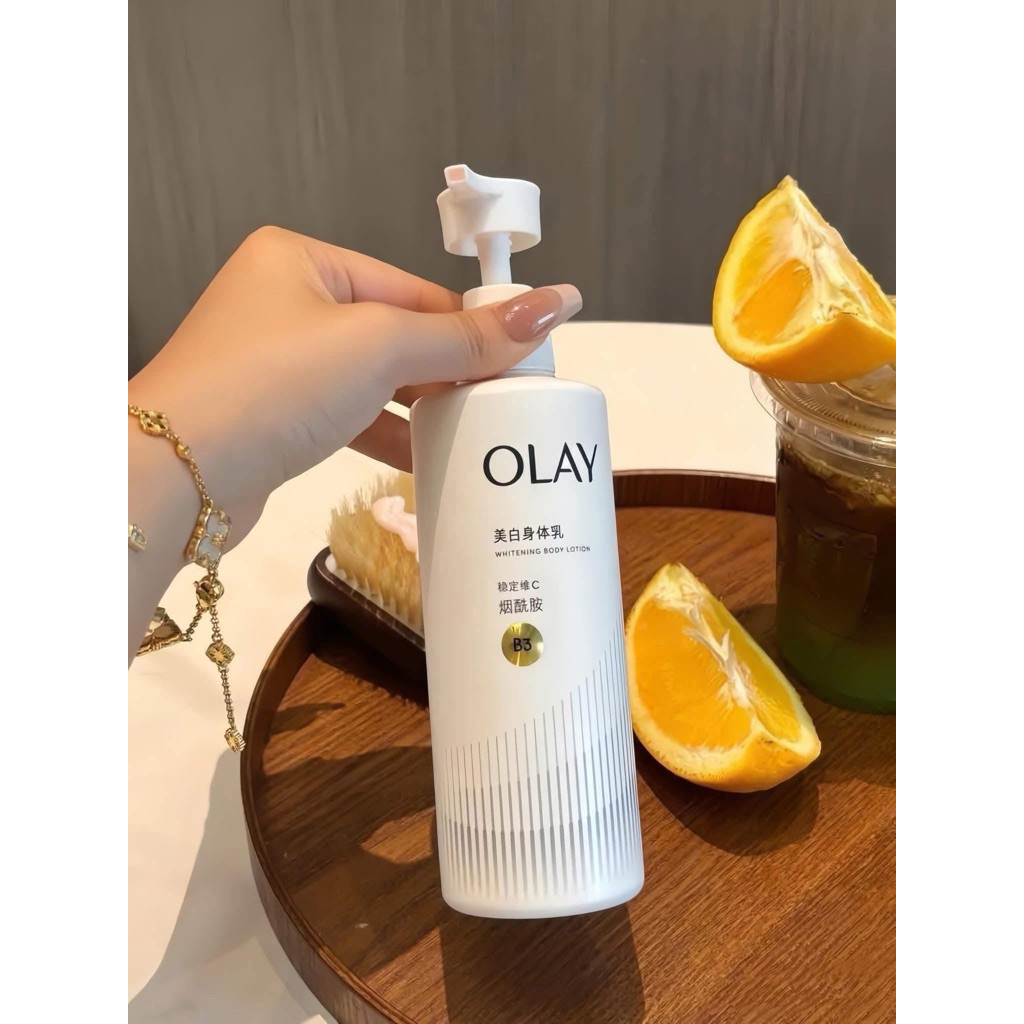 Dưỡng thể kích trắng OLAY Optic Glow And Radiance Nội địa Trung
