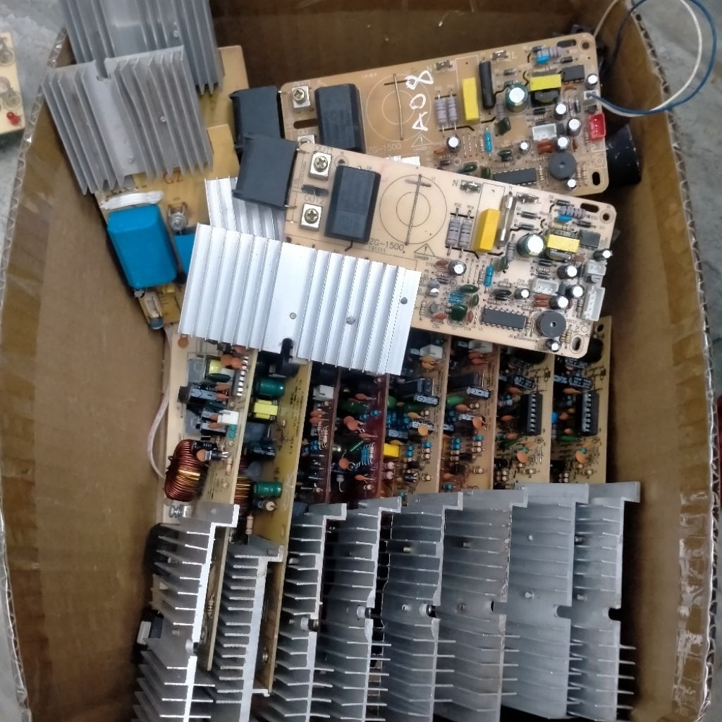 BO MẠCH NGUỒN BẾP TỪ(BẾP HỒNG NGOẠI)CŨ THÁO MÁY CÁC LOẠI