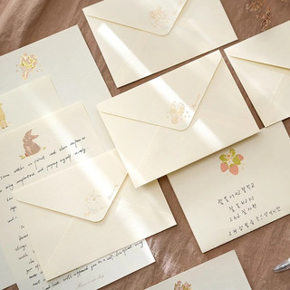 Set Thiệp Giấy Viết Thư 1 Phong Bì 2 Tờ Giấy Chữ In Dập Nổi Vàng
