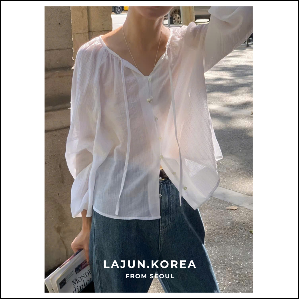 [LAJUN KOREA] Áo Sơ Mi Signature Chất Mỏng Mềm Nhẹ Cổ Tròn Nút Cột Nơ Trước Tay Dài Hàn Quốc
