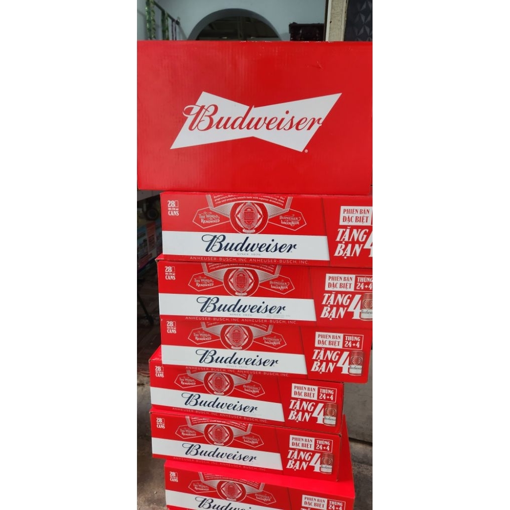 Budweiser 250ml phiên bản đặc biệt 24+4 28 lon date tháng 9/2026
