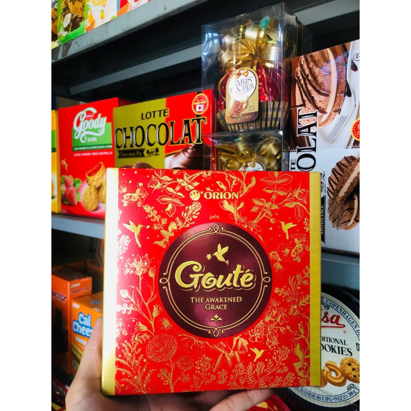 Thùng 12 hộp bánh Goute Hamper mẫu Tết