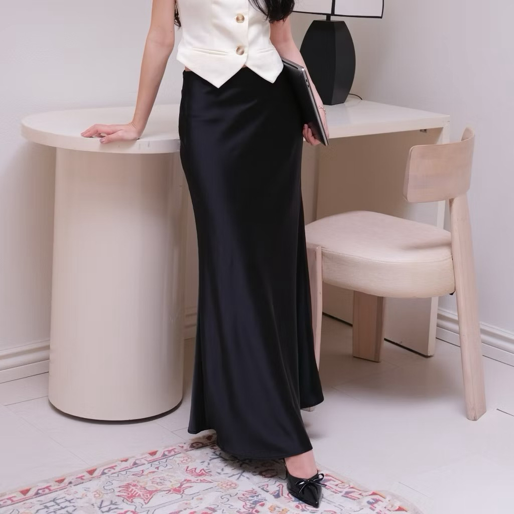 Pass chân váy cạp cao La Boutique size xs