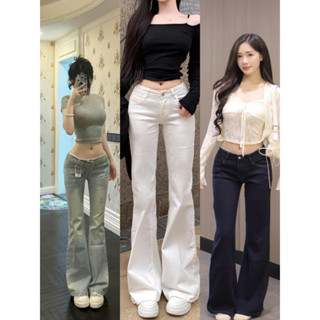  Quần jeans nữ ống loe cạp thấp phối ren màu xanh cổ điển mix đồ cực cháy trend  2025 