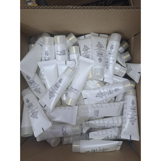    mini 40ml   1 sữa rửa mặt sum trắng 40ml sữa rửa mặt sum vàng 40ml se nhỏ lỗ chân lông tái sinh da 