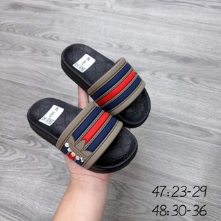 Dép Lê Cho Bé _Lê Siêu Nhẹ Có Đế Chống Trơn Trượt  cho bé trai size 26-36 đặt tăng size