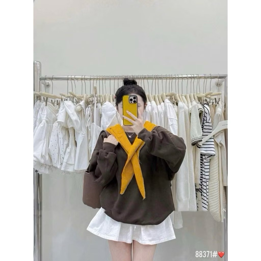 8278 Áo nỉ kèm khăn len D.M studio chic simple dài 66