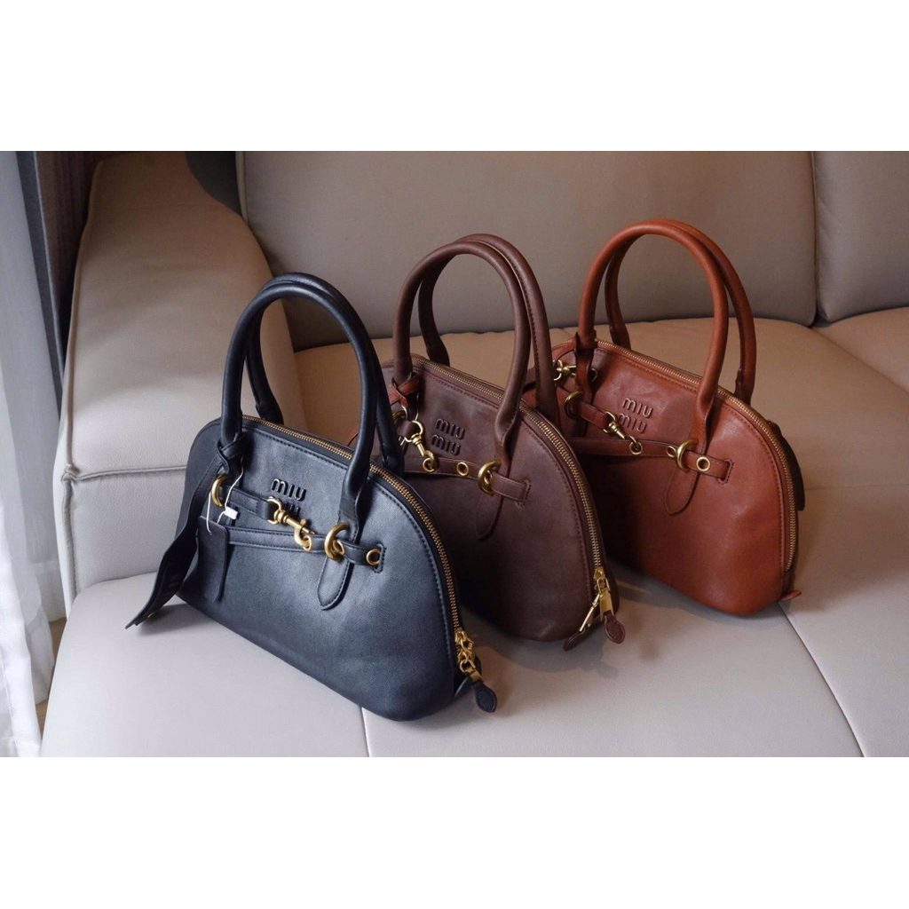 Túi 👜 xách  MIUMIU hàng nhà máy dáng trendy