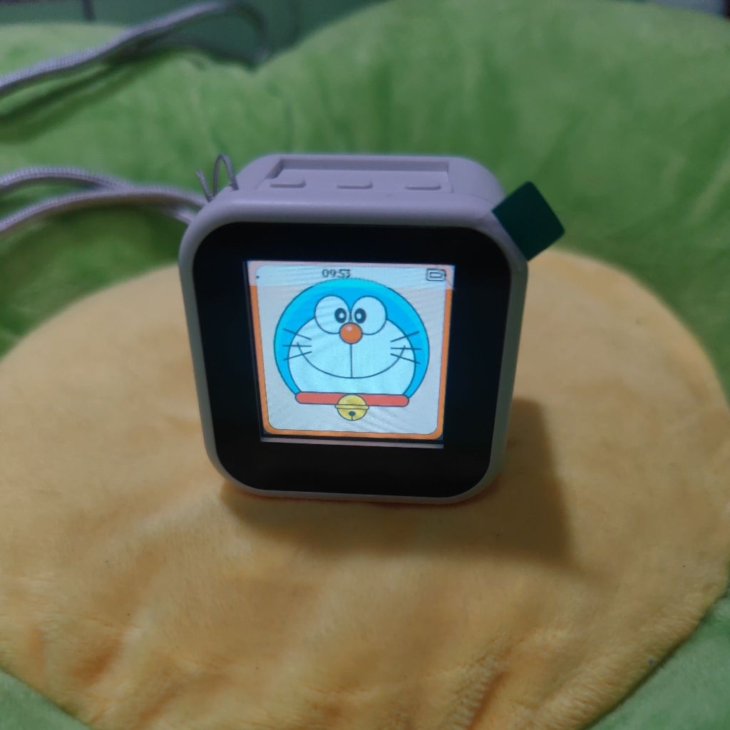 Robot Ai thông minh tiếng Việt Mochi có 4G+Wifi