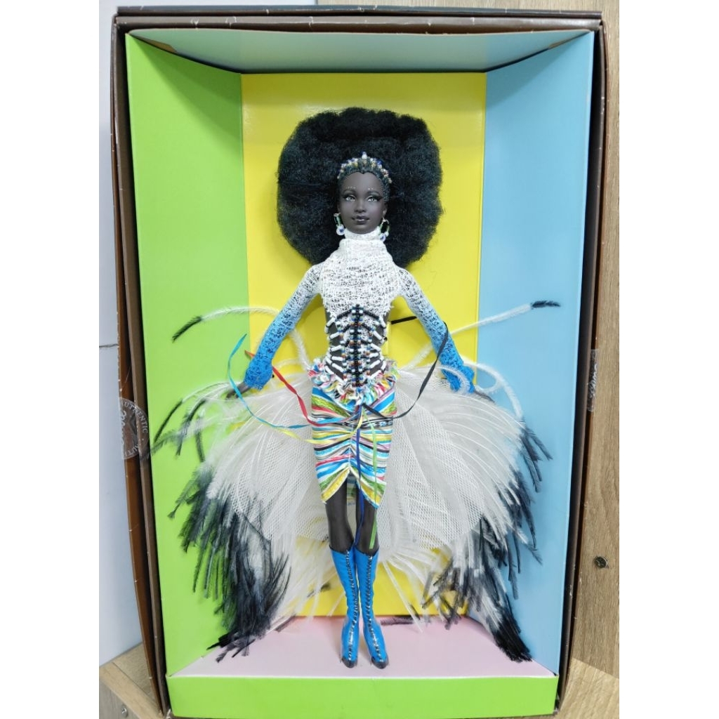 Búp bê Mbili Treasures of Africa doll Collection Byron Lars