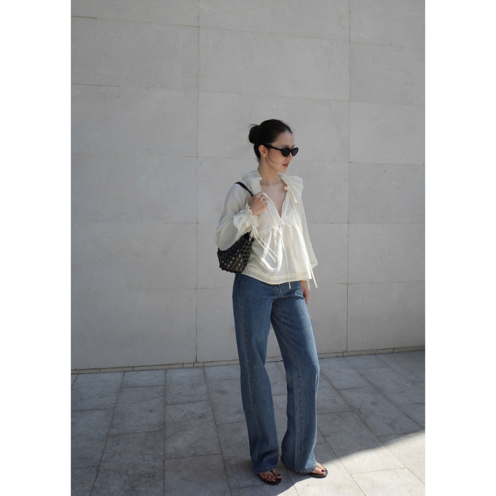 AO'EM STUDIOS | EMILY BLOUSE -  Áo kiểu nữ cổ bèo phối nơ, dáng babydoll tay dài