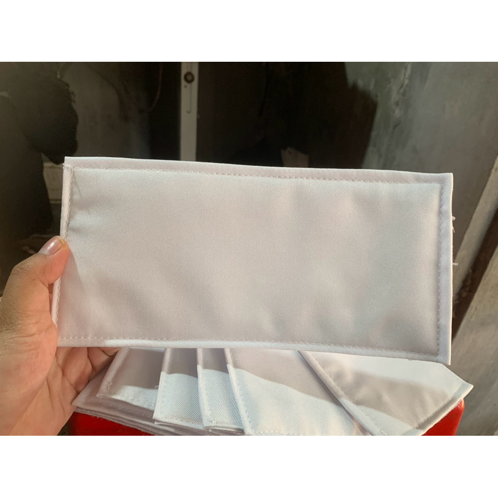 Bảng tên Running Man , bảng trắng xé bảng tên, đồ chơi
